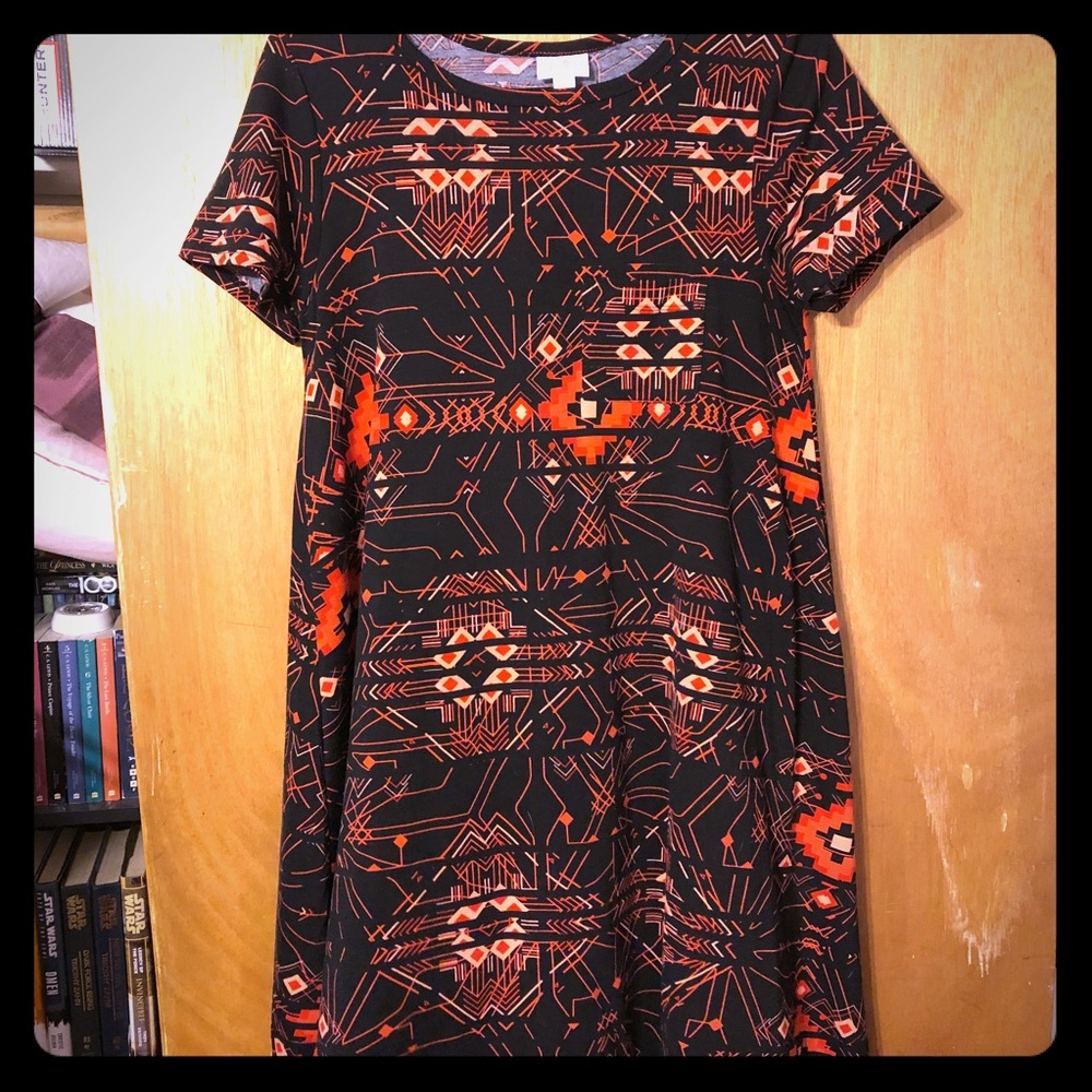 Lularoe EUC XS Carly high low dress